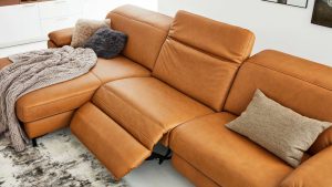 Interliving Sofa Serie 4054 - WallAway-Funktion WA1