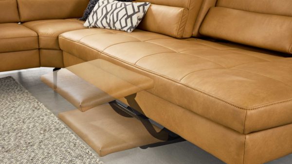 Interliving Sofa Serie 4057 - motorische Beinauflage MoB