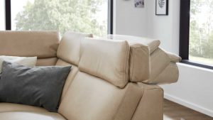 Interliving Sofa Serie 4357 - Kopfpolsterverstellung KVMO