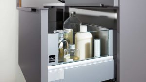 Interliving Bad Serie 7334 - Glas-Seitenverblendung 7979